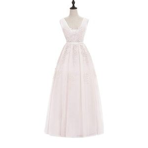 Beautiful Lace wedding dress